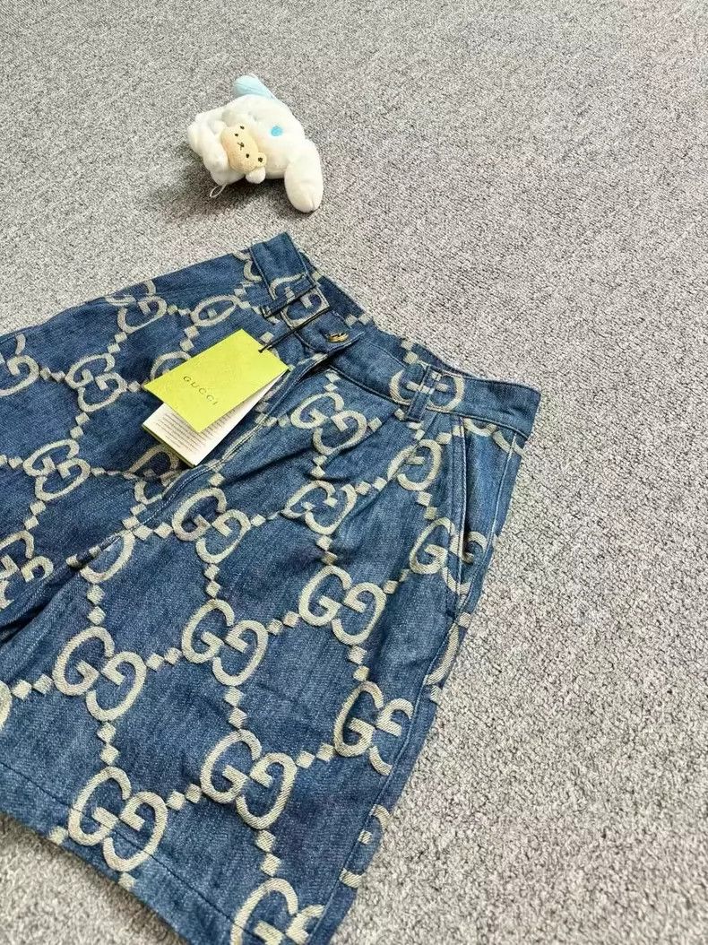 Gucci Gucci Blue Denim Logo Shorts Size 36 Size 36" / US 14 / IT 50 - 3 Thumbnail