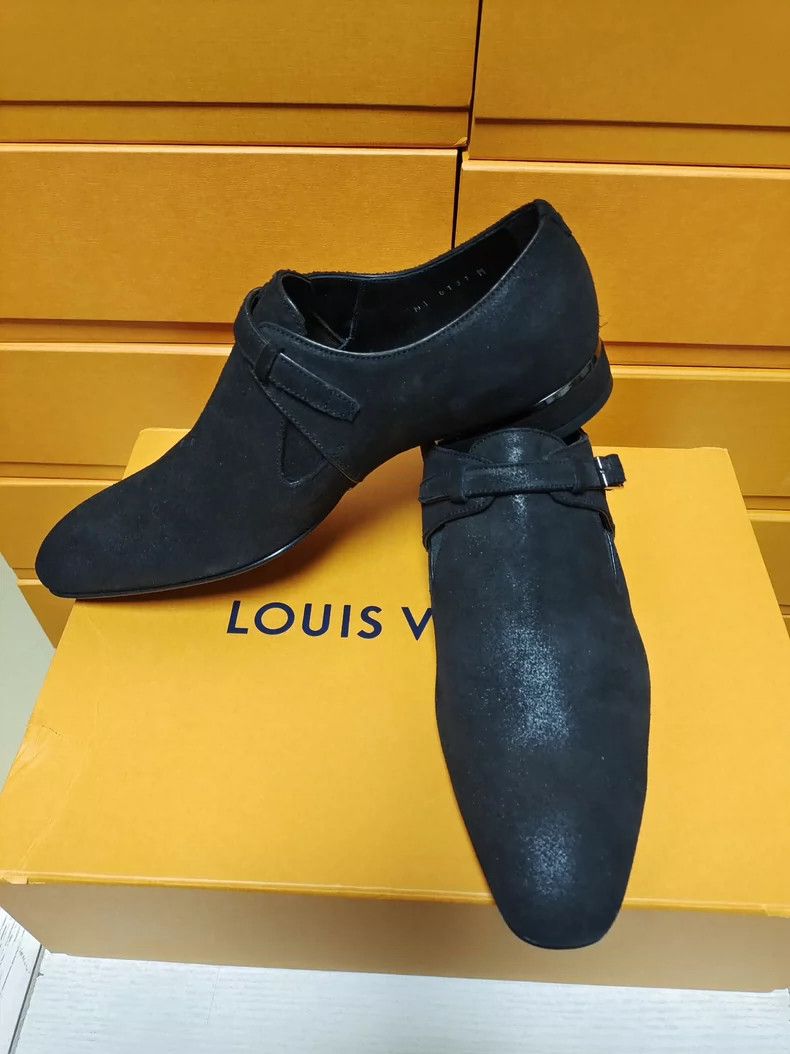 Louis Vuitton Louis Vuitton Men's Leather Shoes in Black Size US 7 / IT 37 - 4 Thumbnail