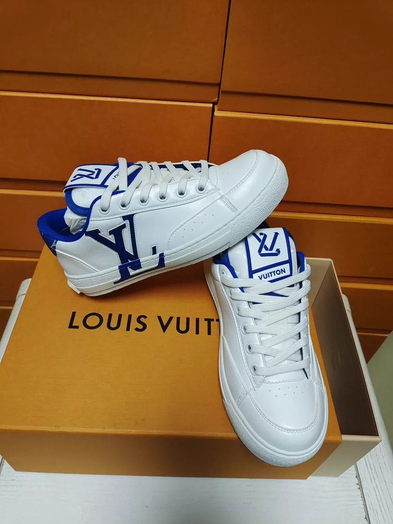 Louis Vuitton LV Women's Low-Top Lace-Up Sneakers Size US 5 / IT 35 - 5 Thumbnail