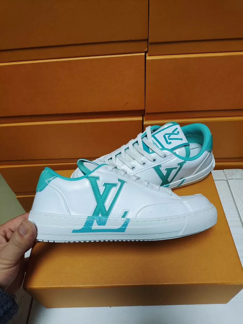 Louis Vuitton LV Women's Low-Top Lace-Up Sneakers Size US 5 / IT 35 - 2 Thumbnail
