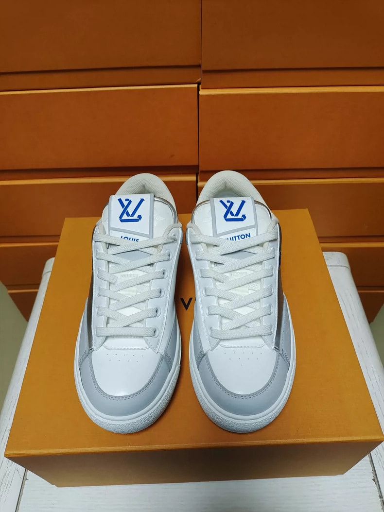 Louis Vuitton Louis Vuitton Women's Low Top Lace Sneakers Size US 5 / IT 35 - 3 Thumbnail