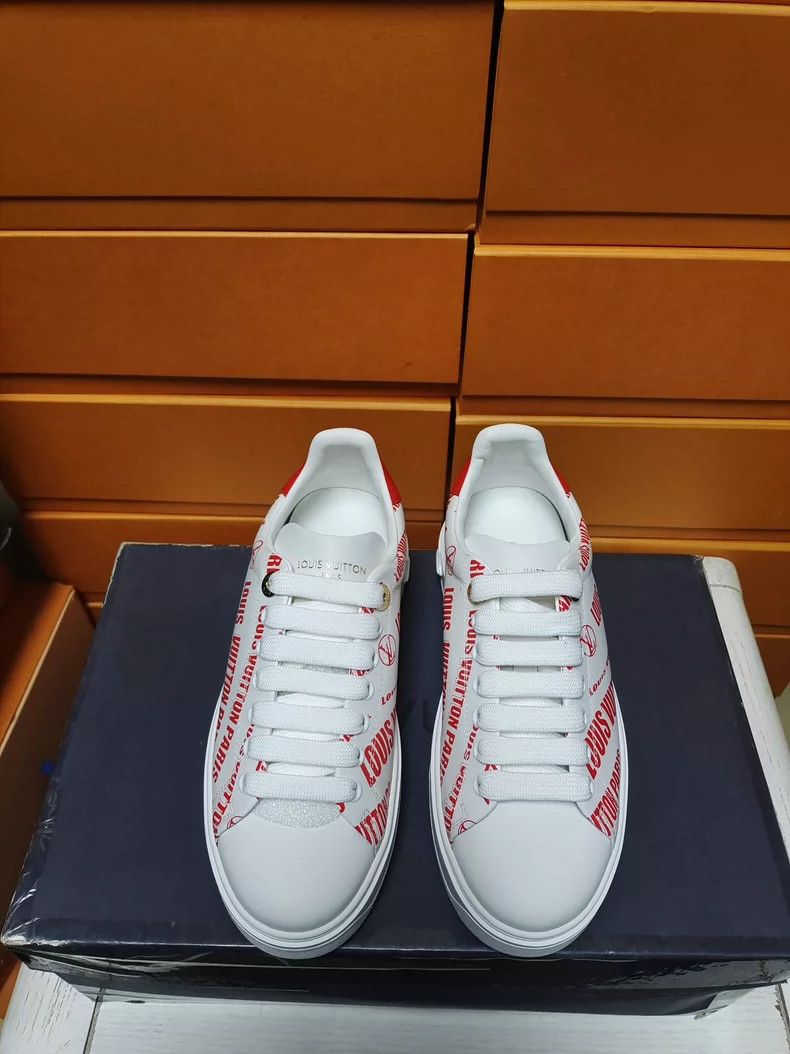 Louis Vuitton Louis Vuitton Women's Low Top Lace-Up Sneakers Size US 5 / IT 35 - 3 Thumbnail