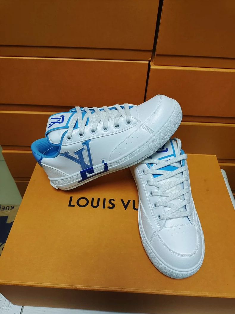 Louis Vuitton LV Louis Vuitton Low-top Lace-up Sneakers Size US 5 / IT 35 - 5 Thumbnail