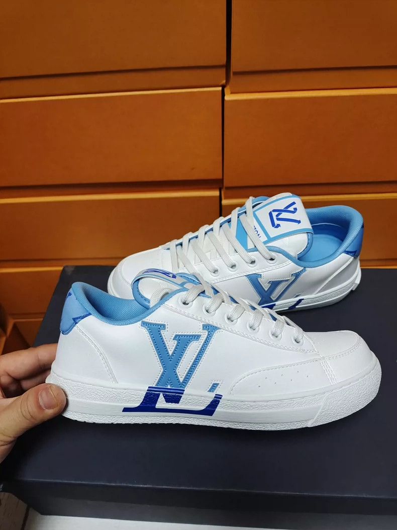 Louis Vuitton Louis Vuitton White Blue Tie-Up Sneakers Size US 5 / IT 35 - 2 Thumbnail