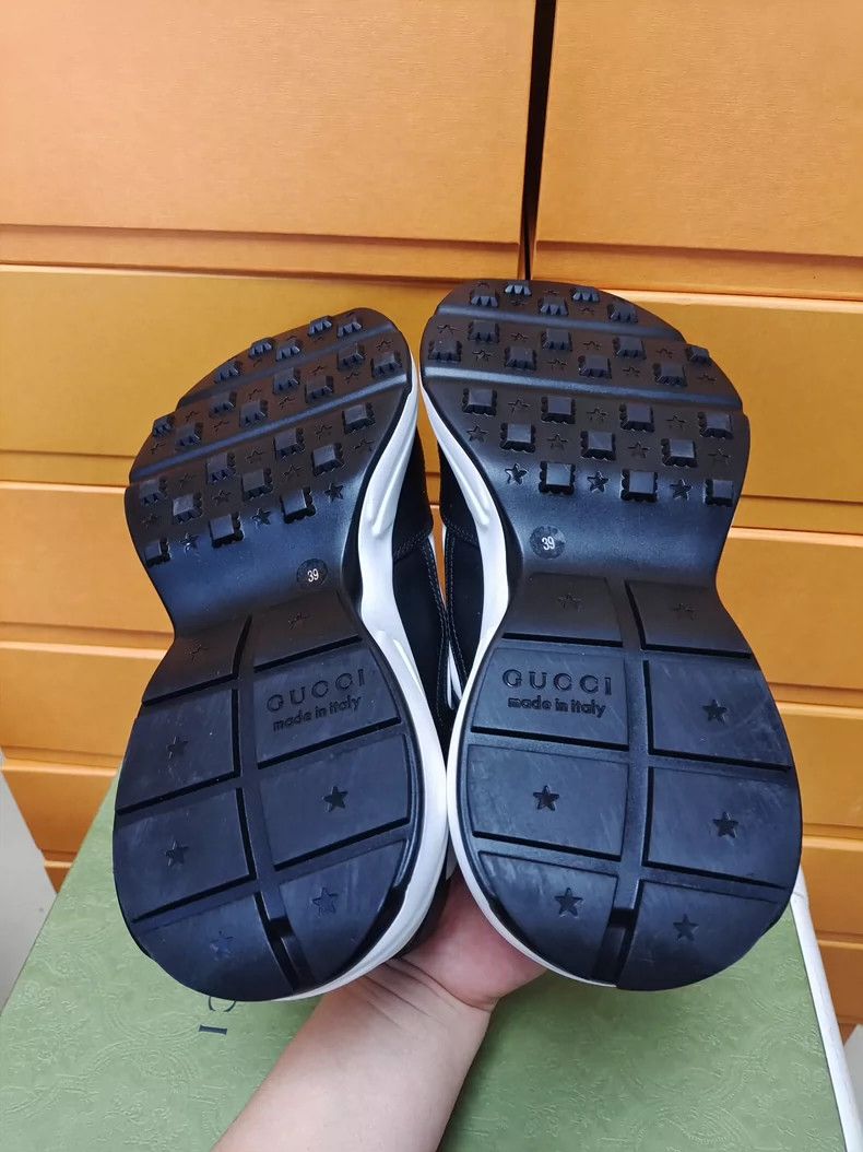 Gucci Gucci Black and White Dad Sneakers Size US 8 / IT 38 - 9 Thumbnail