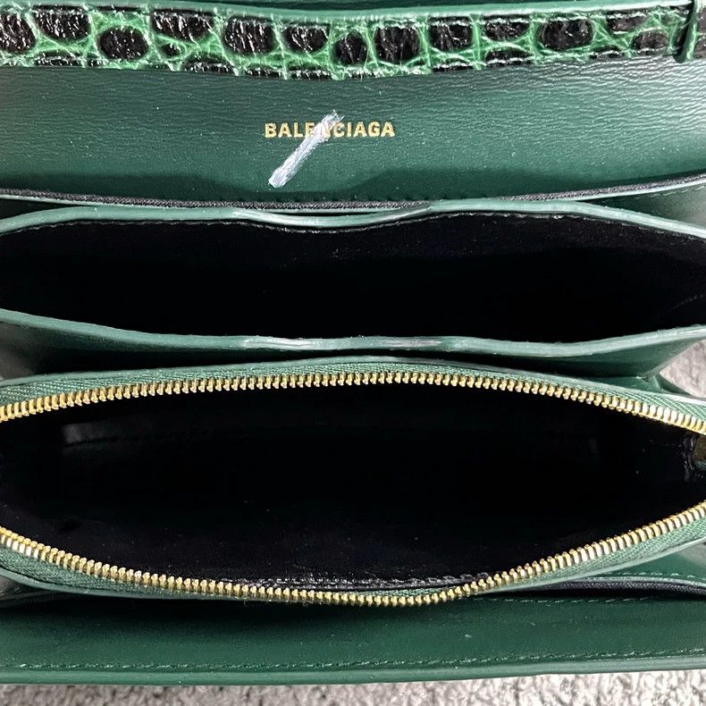 Balenciaga Balenciaga Green Crocodile Pattern Logo Bag Size ONE SIZE - 7 Thumbnail