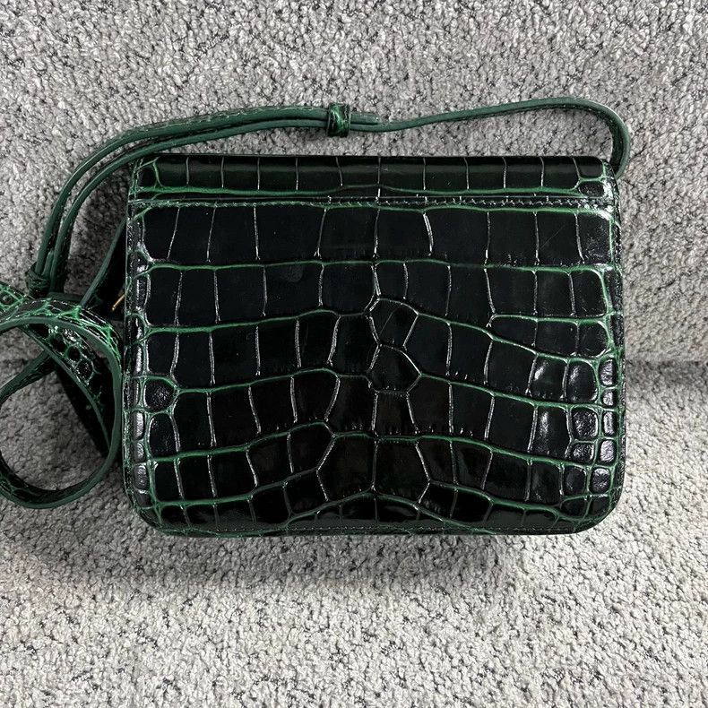 Balenciaga Balenciaga Green Crocodile Pattern Logo Bag Size ONE SIZE - 2 Thumbnail