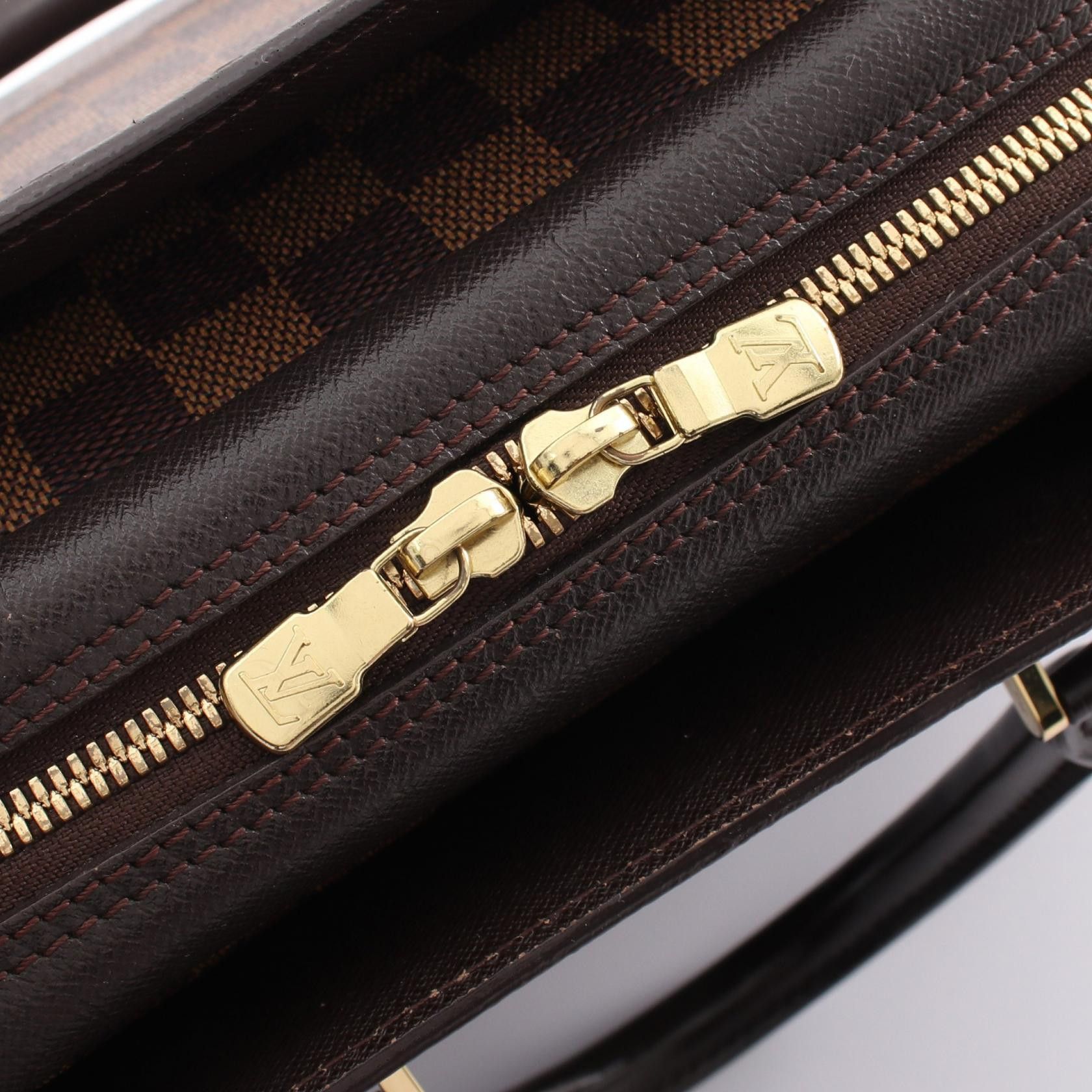 Louis Vuitton Louis Vuitton Louis Vuitton Triana Damier Handbag Canvas Handbag N51155 Size ONE SIZE - 9 Thumbnail