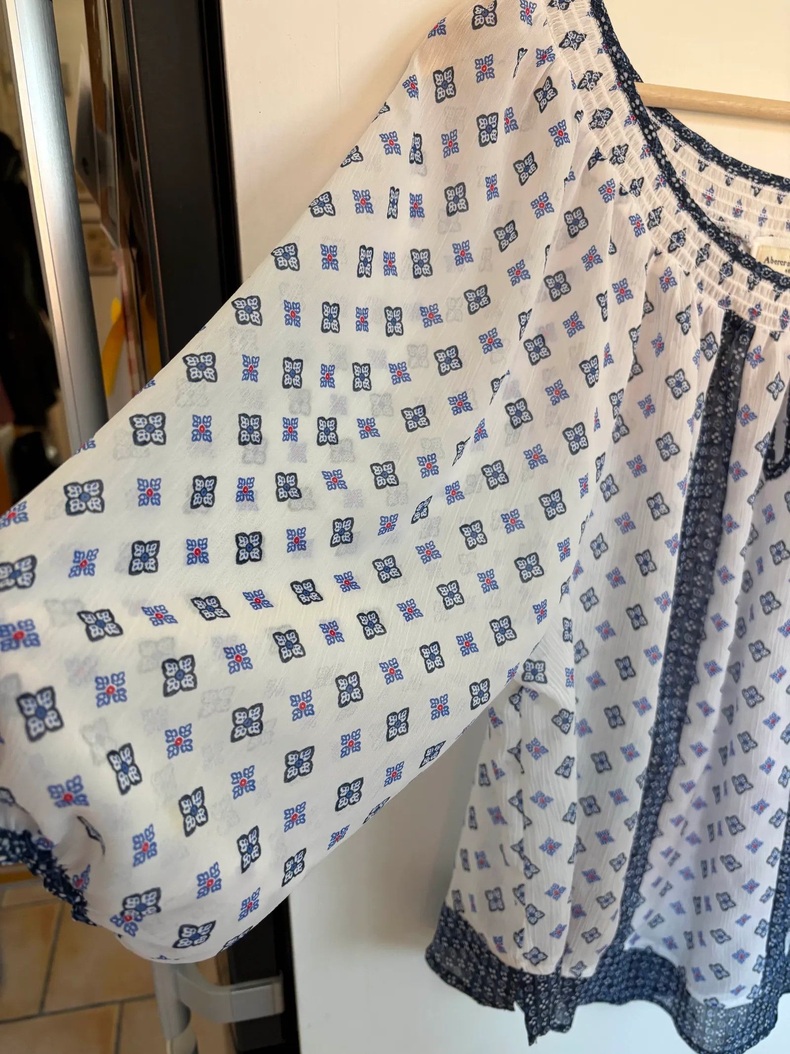 Abercrombie & Fitch Abercrombie & Fitch Blouse Size L / US 10 / IT 46 - 6 Thumbnail