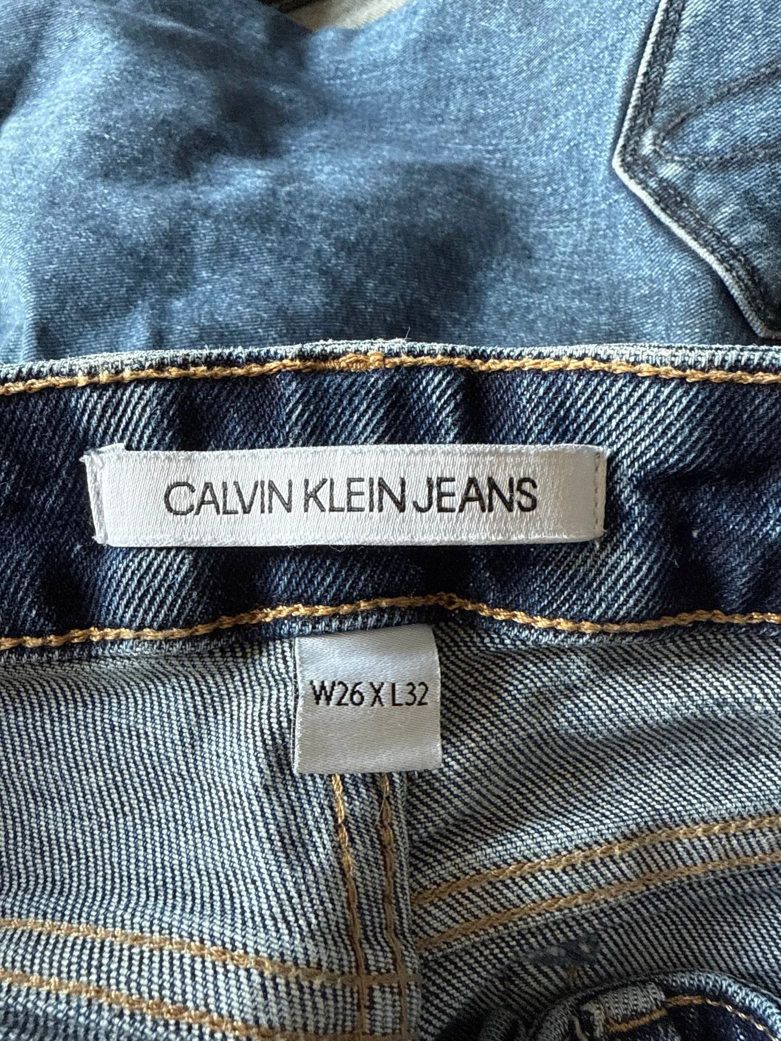Calvin Klein Calvin Klein Jeans CKJ011 Jeans Size 26" / US 2 / IT 38 - 2 Thumbnail