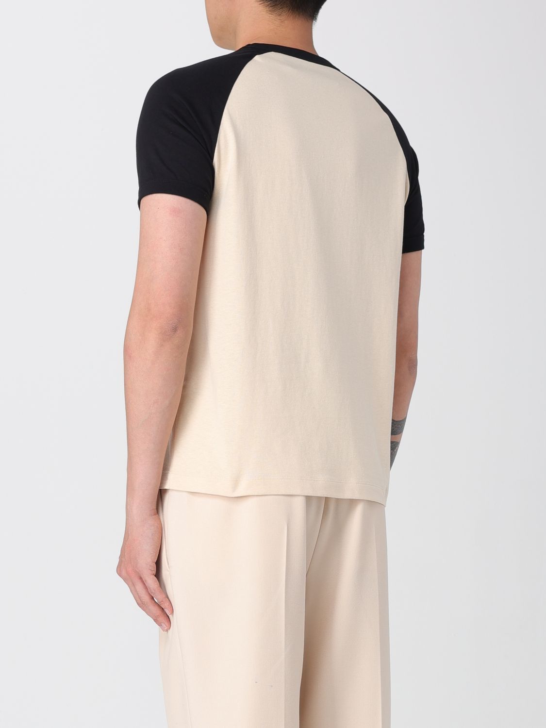 Valentino Valentino T-Shirt Men Butter Size US XL / EU 56 / 4 - 3 Thumbnail