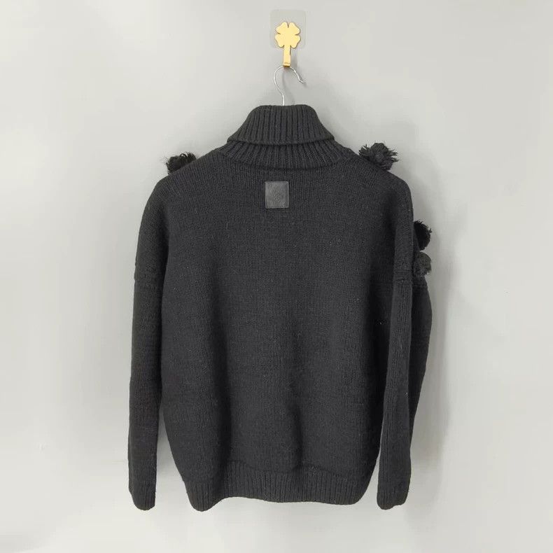 Loewe Loewe High Neck Wool Sweater with Decor Size XS / US 0-2 / IT 36-38 - 2 Thumbnail