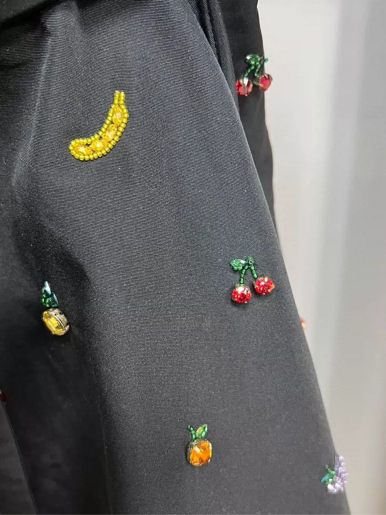 Valentino Black Fruit Embellished Puff Sleeve Dress Size M / US 6-8 / IT 42-44 - 4 Thumbnail