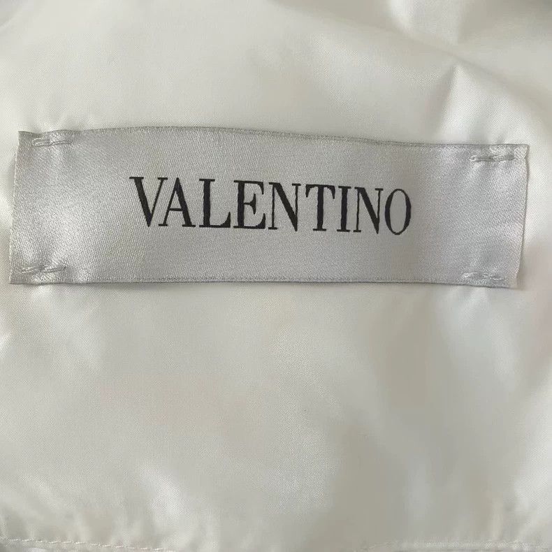 Valentino Valentino Cream Color Printed Logo Puffer Jacket Size XL / US 12-14 / IT 48-50 - 3 Thumbnail