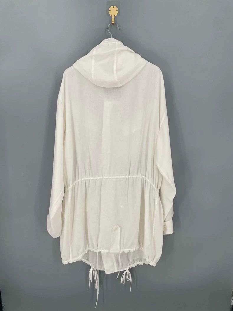 Maison Margiela Maison Margiela White Hooded Jacket with Drawstring Size M / US 6-8 / IT 42-44 - 2 Thumbnail