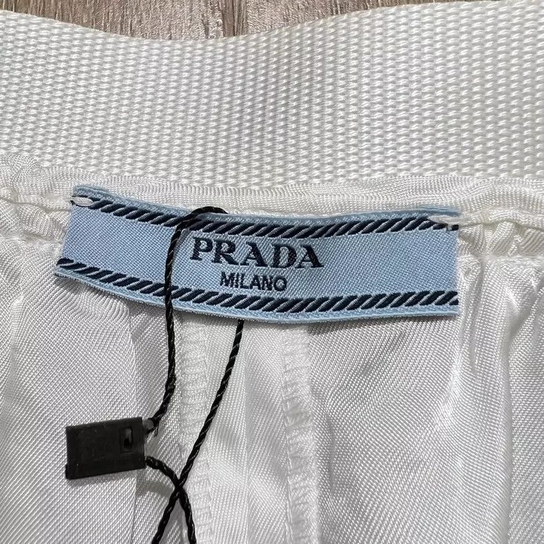 Prada Prada White Nylon Belted Logo Shorts Size 40" / US 18 - 3 Thumbnail
