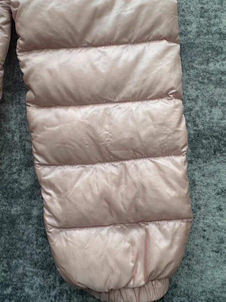 Moncler Pink Lightweight Down Jacket by Moncler Size M / US 6-8 / IT 42-44 - 2 Thumbnail