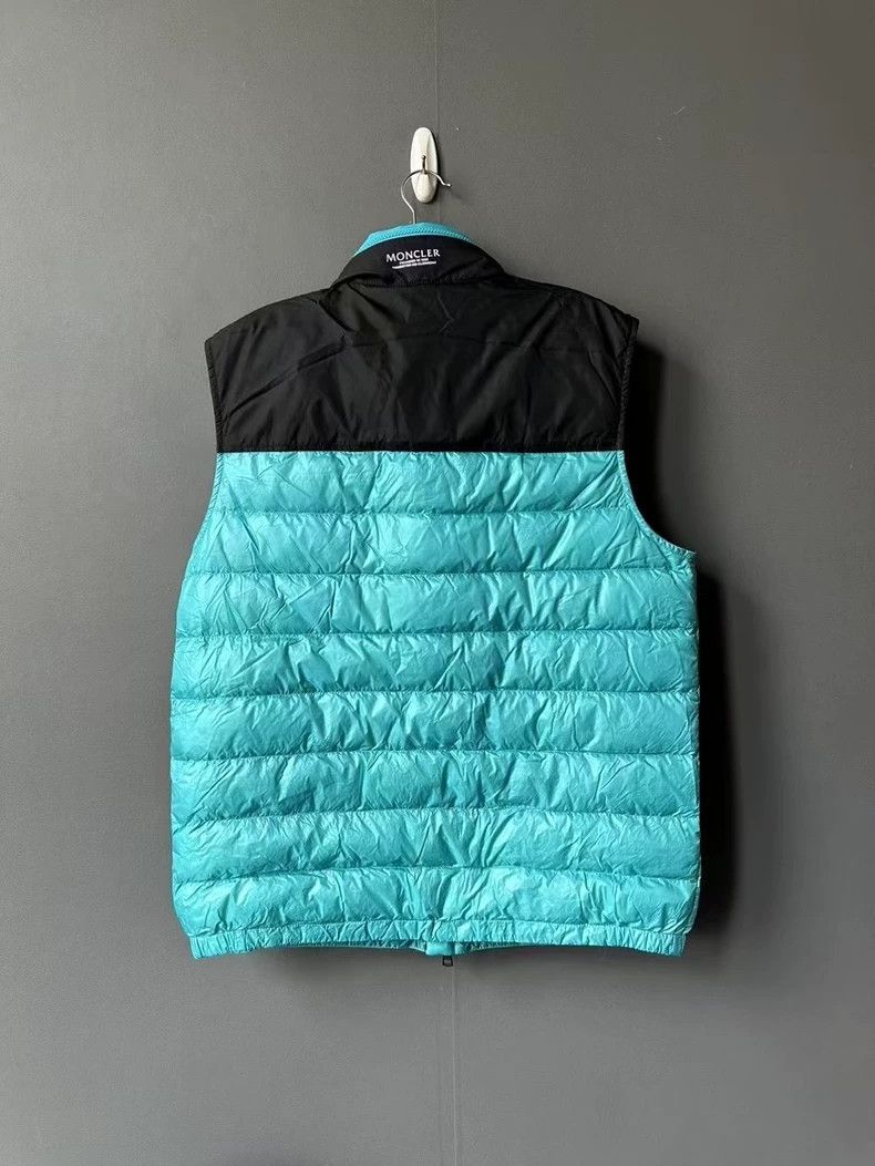 Moncler Moncler Light Blue Down Vest for Women Size L / US 10 / IT 46 - 2 Thumbnail