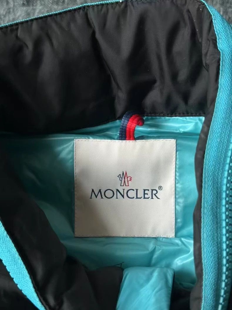 Moncler Moncler Light Blue Down Vest for Women Size L / US 10 / IT 46 - 3 Thumbnail