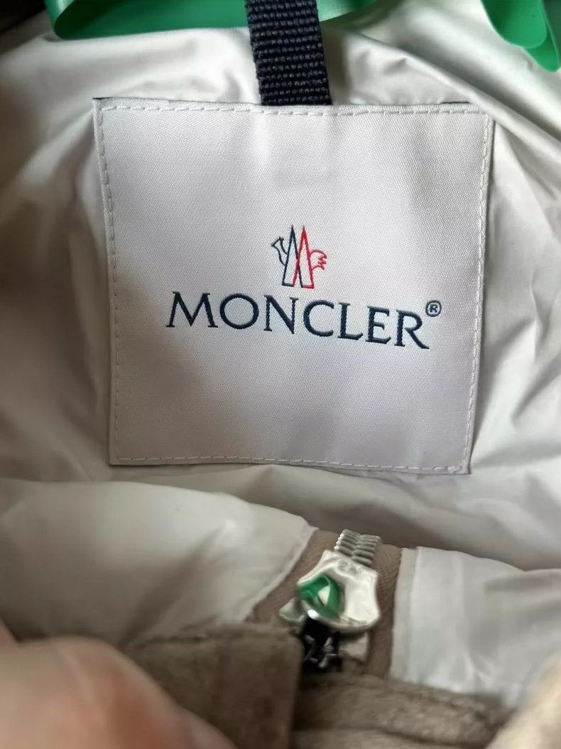 Moncler Moncler Khaki Brown Cashmere Down Vest Size L / US 10 / IT 46 - 3 Thumbnail