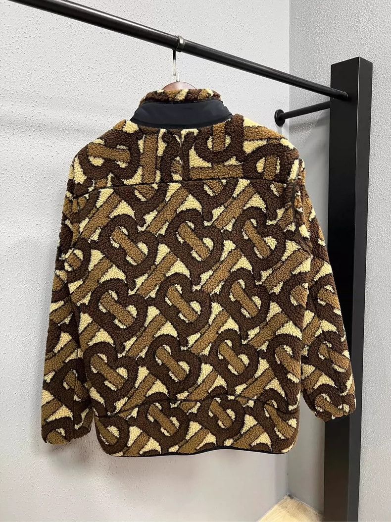 Burberry Burberry Teddy Jacket with Allover Print Size XL / US 12-14 / IT 48-50 - 2 Thumbnail