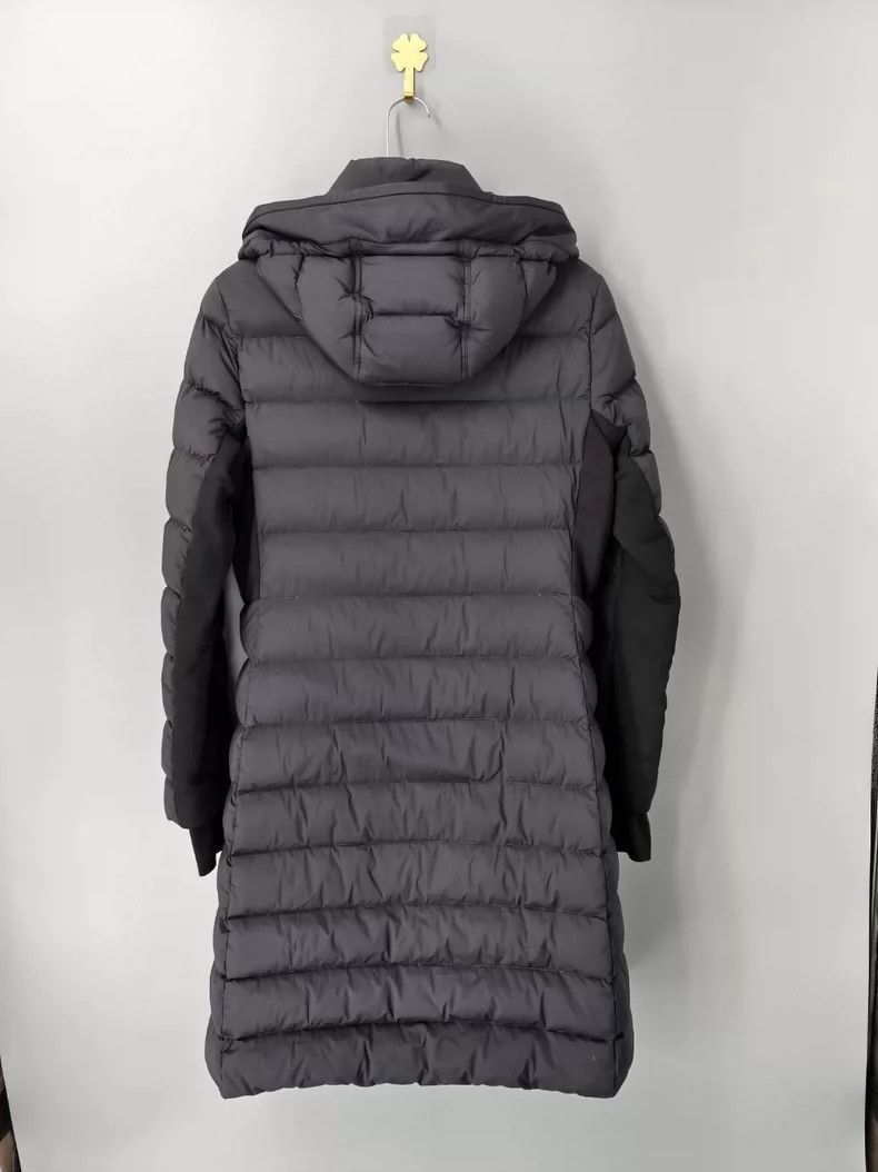 Burberry Burberry Long Black Down Jacket with Hood Size L / US 10 / IT 46 - 2 Thumbnail
