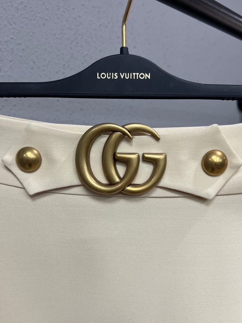 Gucci Gucci Cream Color Belted Skirt Size 38" / US 16 / IT 52 - 3 Thumbnail