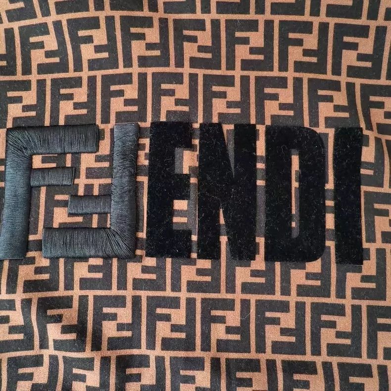 Fendi Fendi Full Print Logo Hooded Sweatshirt Size S / US 4 / IT 40 - 3 Thumbnail