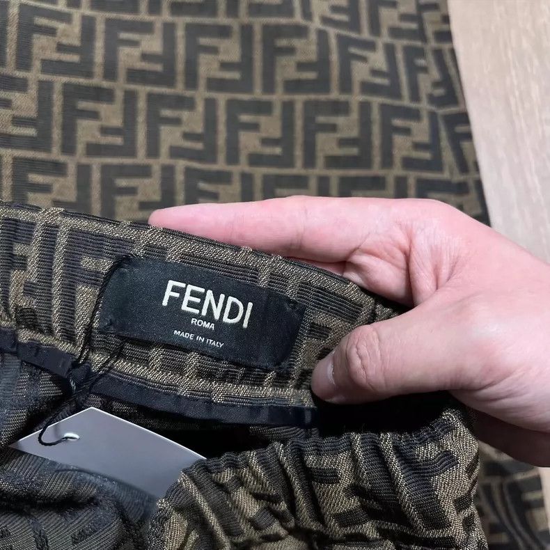 Fendi Fendi Brown Logo Print Casual Pants Size 42" / US 20 - 5 Thumbnail