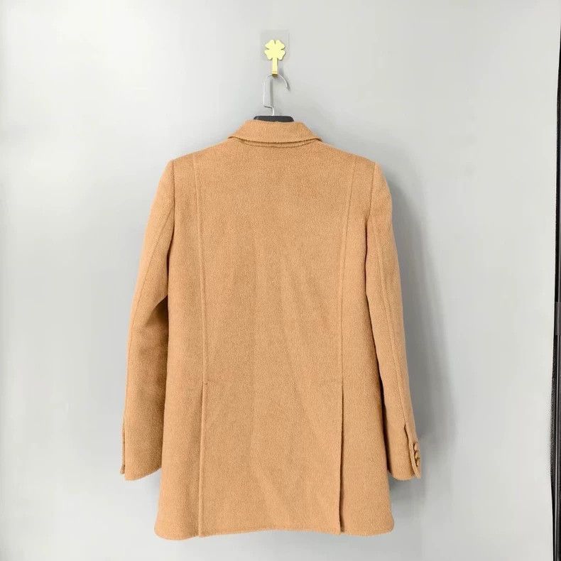 Fendi Fendi Double-Breasted Camel Wool Coat Size M / US 6-8 / IT 42-44 - 2 Thumbnail