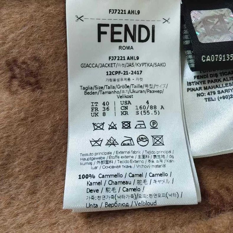 Fendi Fendi Double-Breasted Camel Wool Coat Size M / US 6-8 / IT 42-44 - 4 Thumbnail