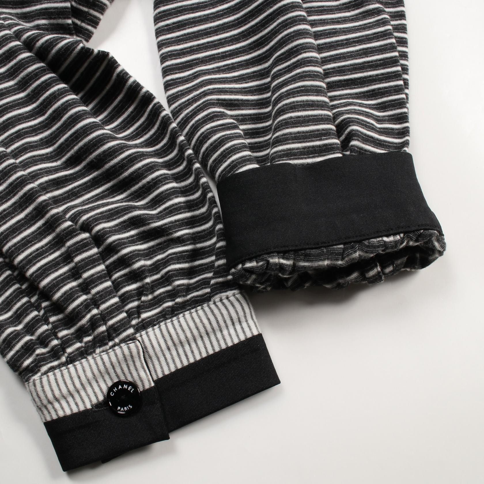 Chanel Chanel Chanel Cutsew Cotton Nylon Top Cotton Tops P34294K00963 Size ONE SIZE - 7 Thumbnail