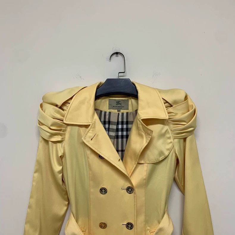 Burberry Burberry Yellow Casual Windbreaker Coat Size M / US 6-8 / IT 42-44 - 5 Thumbnail