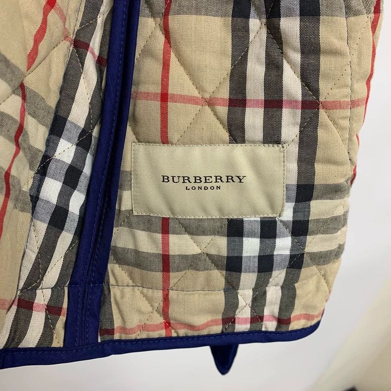 Burberry Burberry Classic Diamond Quilted Jacket S Size Size S / US 4 / IT 40 - 3 Thumbnail