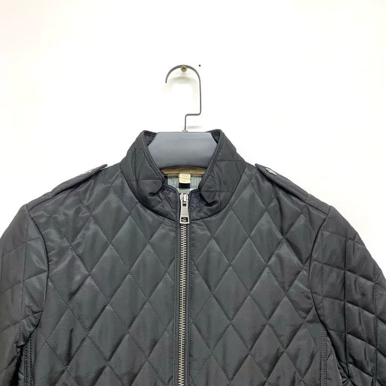 Burberry Burberry Quilted Jacket with Check Lining Size M / US 6-8 / IT 42-44 - 3 Thumbnail
