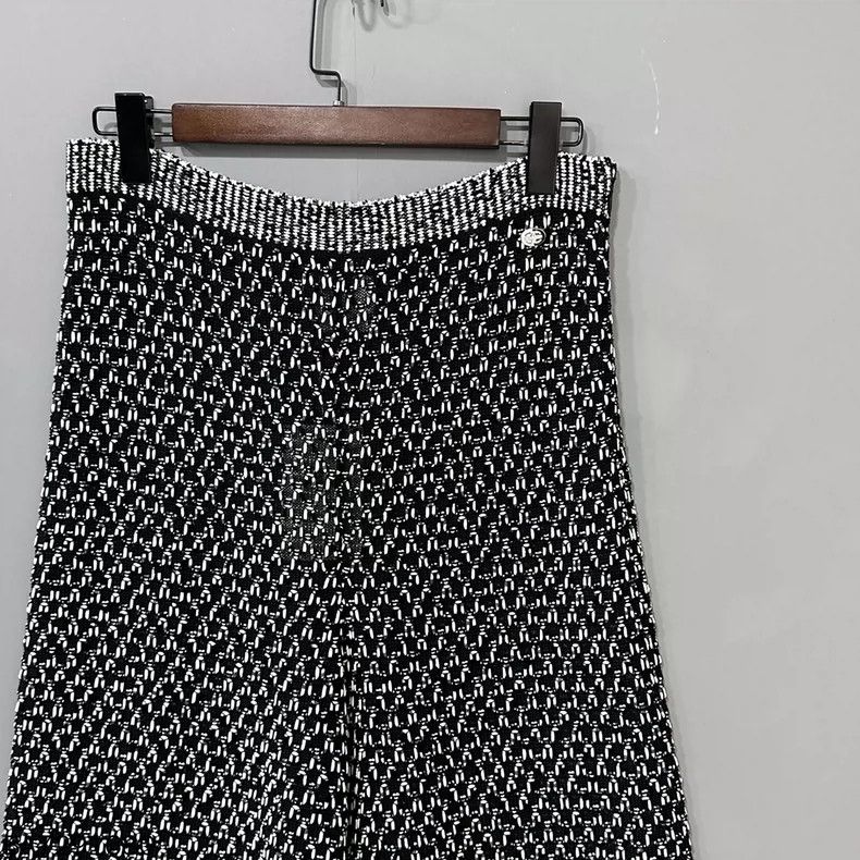Chanel Chanel Black Wide-Leg Trousers Size 40" / US 18 - 3 Thumbnail