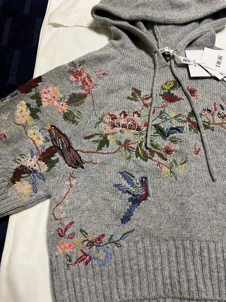 Dior Gray Floral Embroidered Short Sleeve Knit Size S / US 4 / IT 40 - 3 Thumbnail