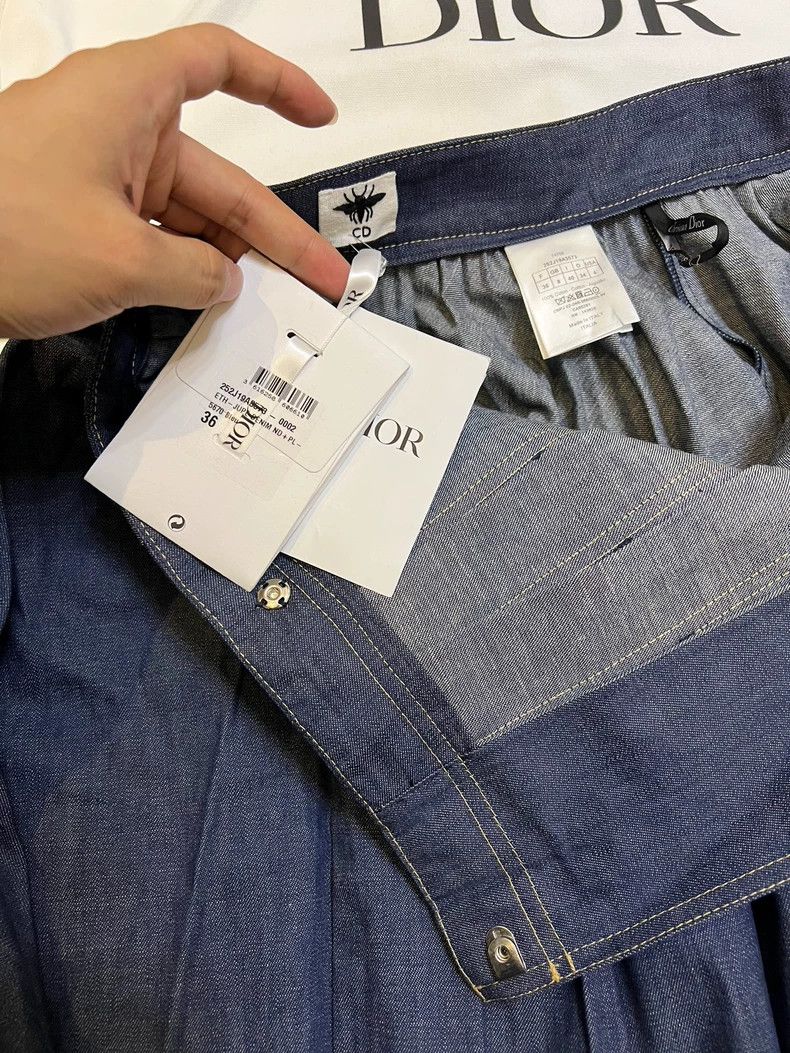 Dior Dior Asymmetrical Pleated Denim Skirt Size 36" / US 14 / IT 50 - 4 Thumbnail