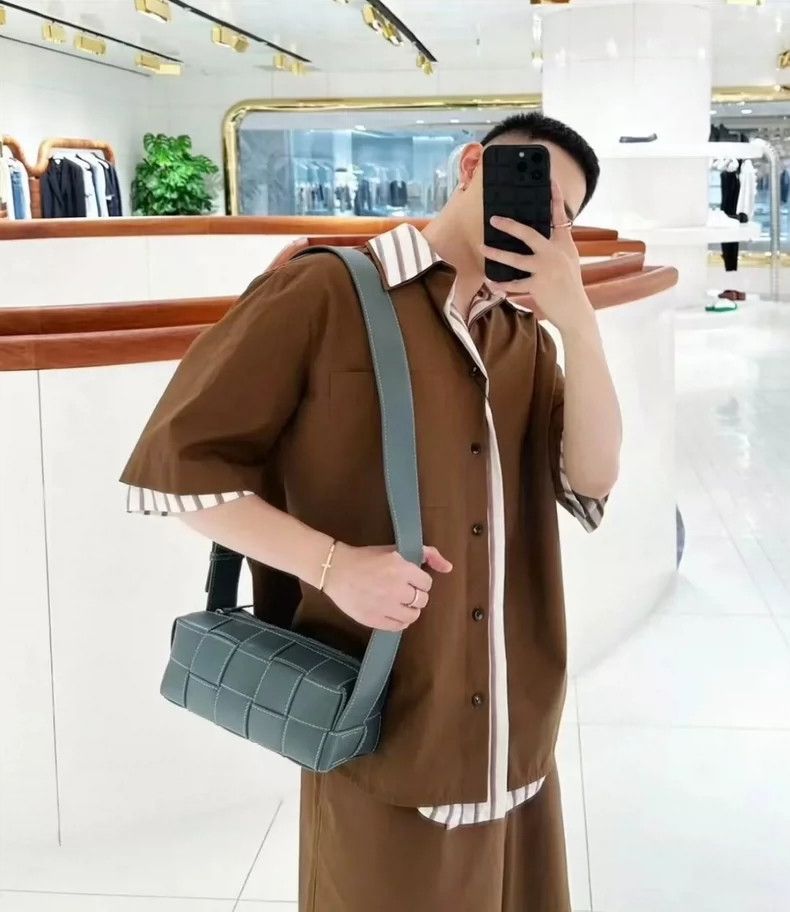 Bottega Veneta New BV Bag in Slate Gray Size ONE SIZE - 3 Thumbnail