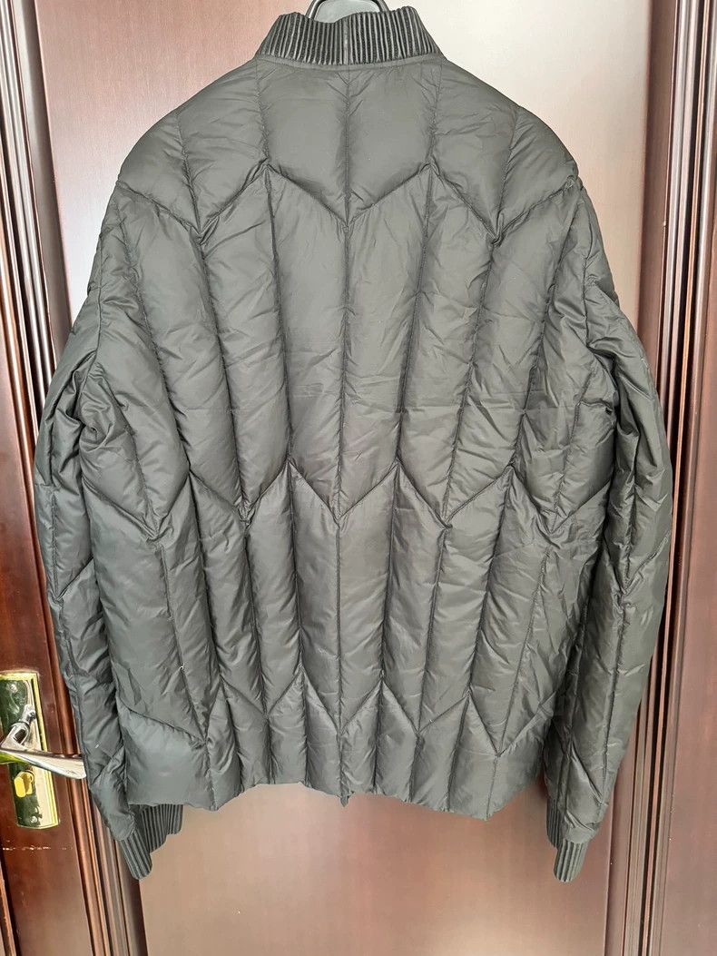 Louis Vuitton Louis Vuitton Lightweight Down Jacket for Men Size US M / EU 48-50 / 2 - 5 Thumbnail