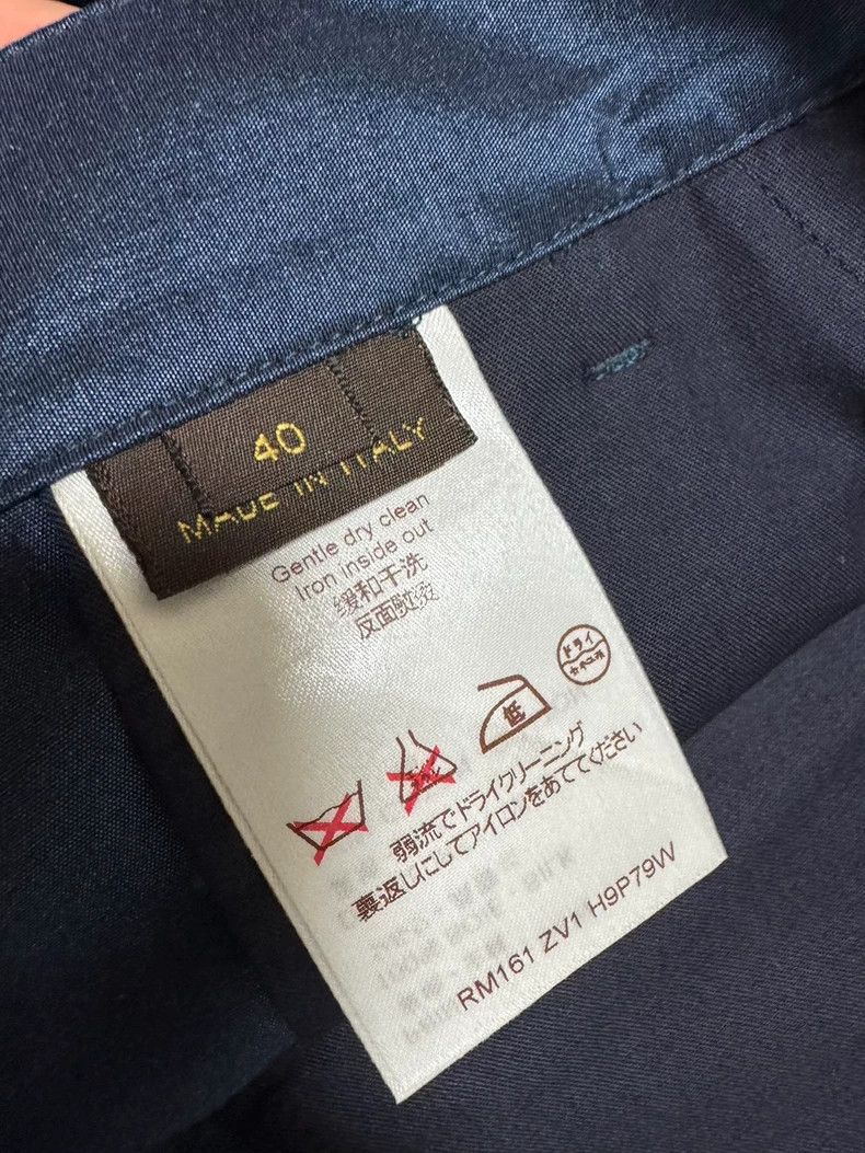 Louis Vuitton Louis Vuitton Casual Shorts in 100% Silk Size US 40 / EU 56 - 7 Thumbnail