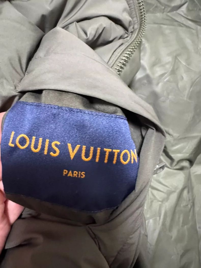 Louis Vuitton Louis Vuitton Reversible Puffer Jacket Size 48 Size US L / EU 52-54 / 3 - 7 Thumbnail