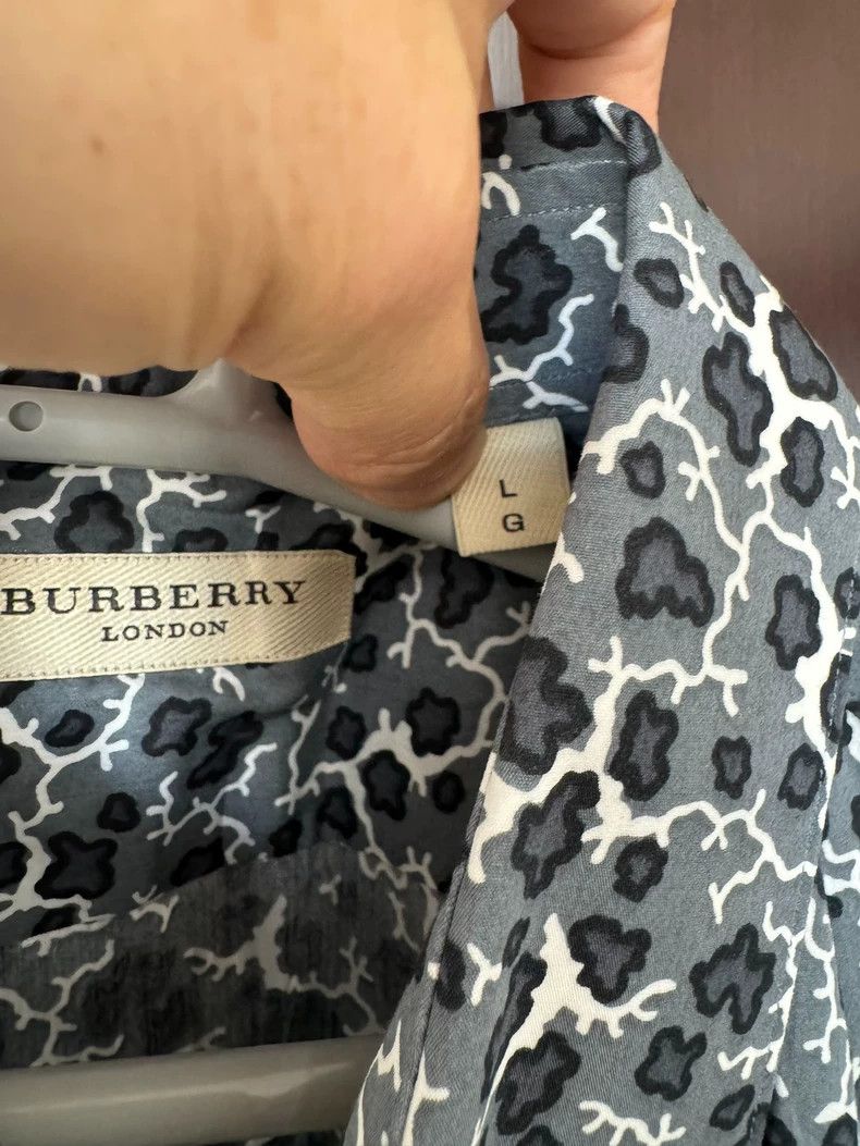 Burberry Burberry Short Sleeve Shirt for Men Size US L / EU 52-54 / 3 - 3 Thumbnail