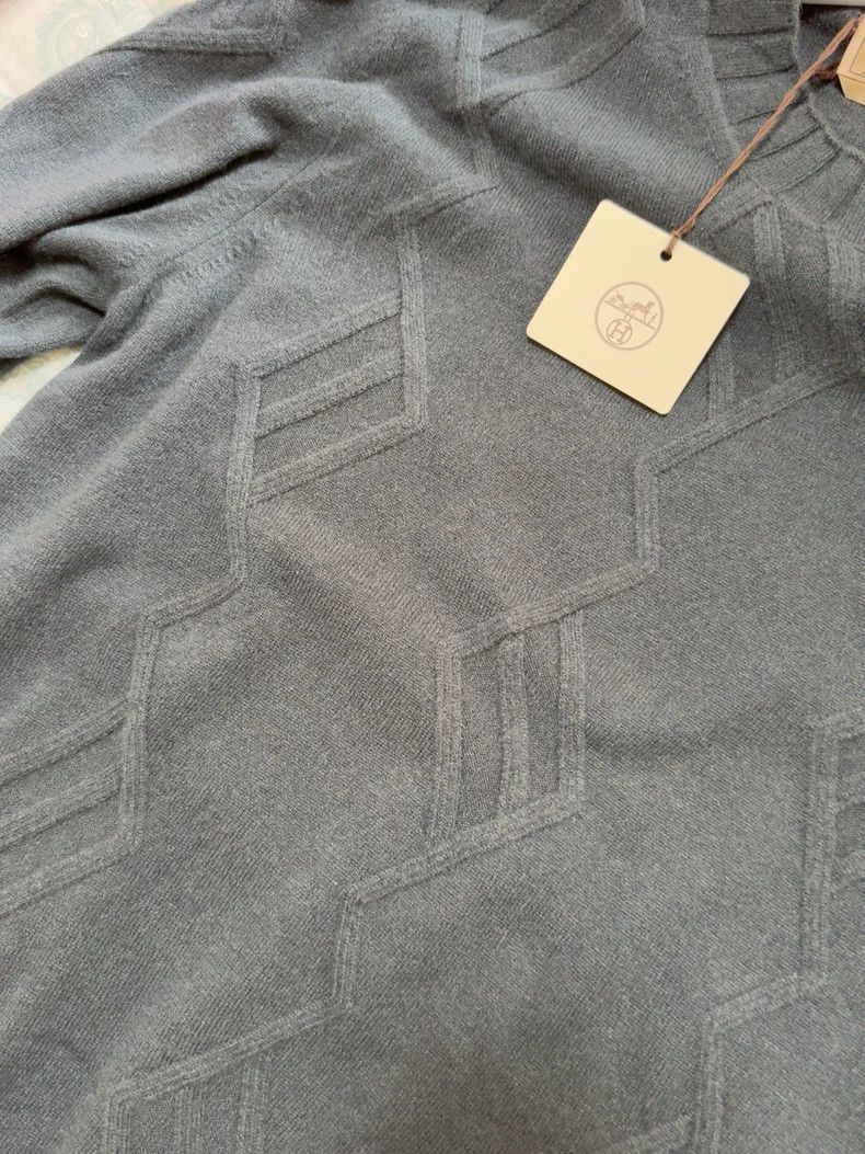 Hermes Hermes Cashmere Sweater for Men, Size L Size US L / EU 52-54 / 3 - 2 Thumbnail