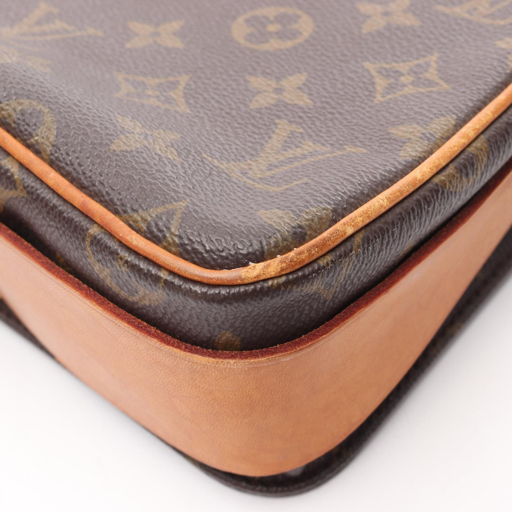 Louis Vuitton Louis Vuitton Cartesier Mm Monogram Shoulder Bag Leather Brown Size ONE SIZE - 10 Thumbnail