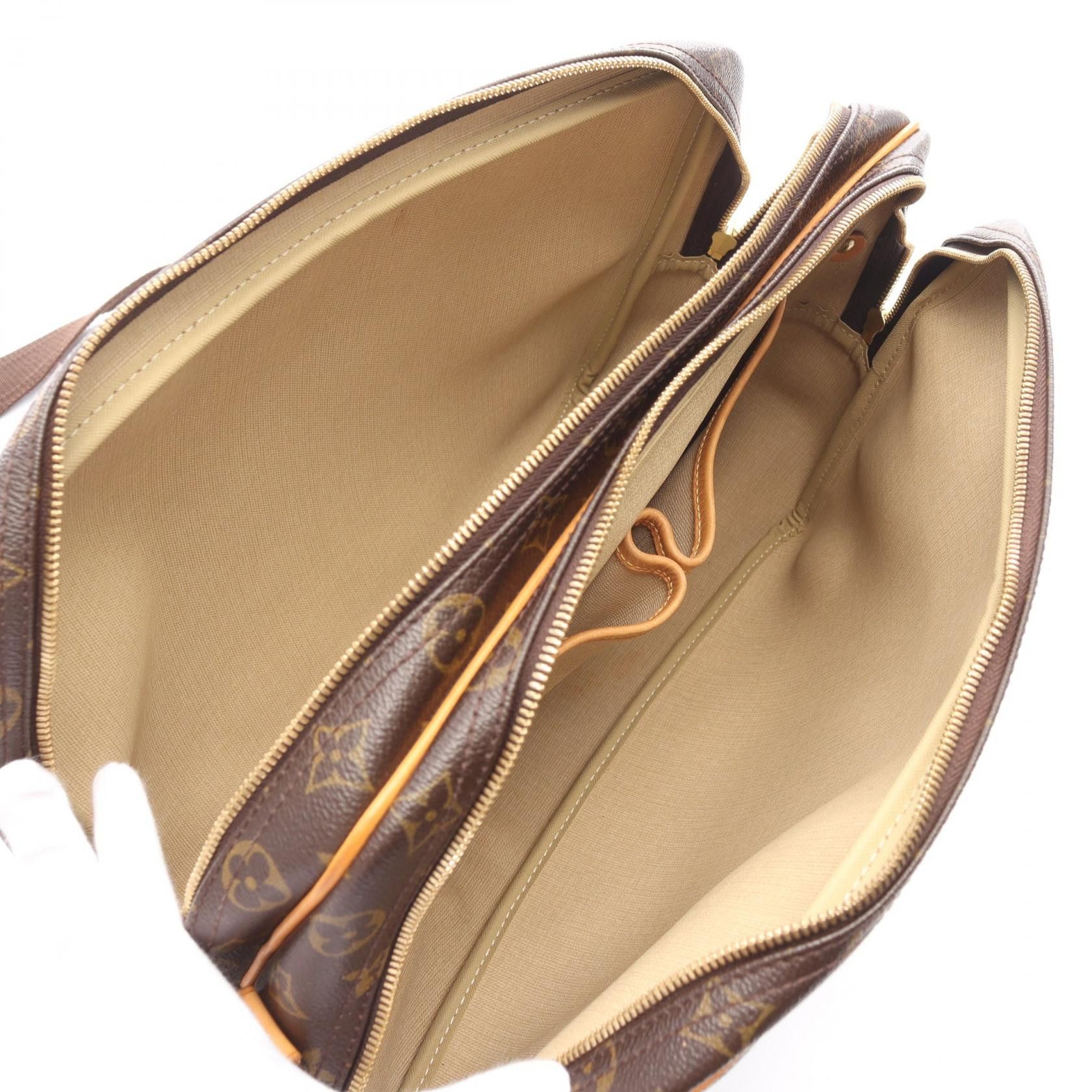 Louis Vuitton Louis Vuitton Reporter Gm Monogram Shoulder Bag Leather Brown Size ONE SIZE - 3 Thumbnail