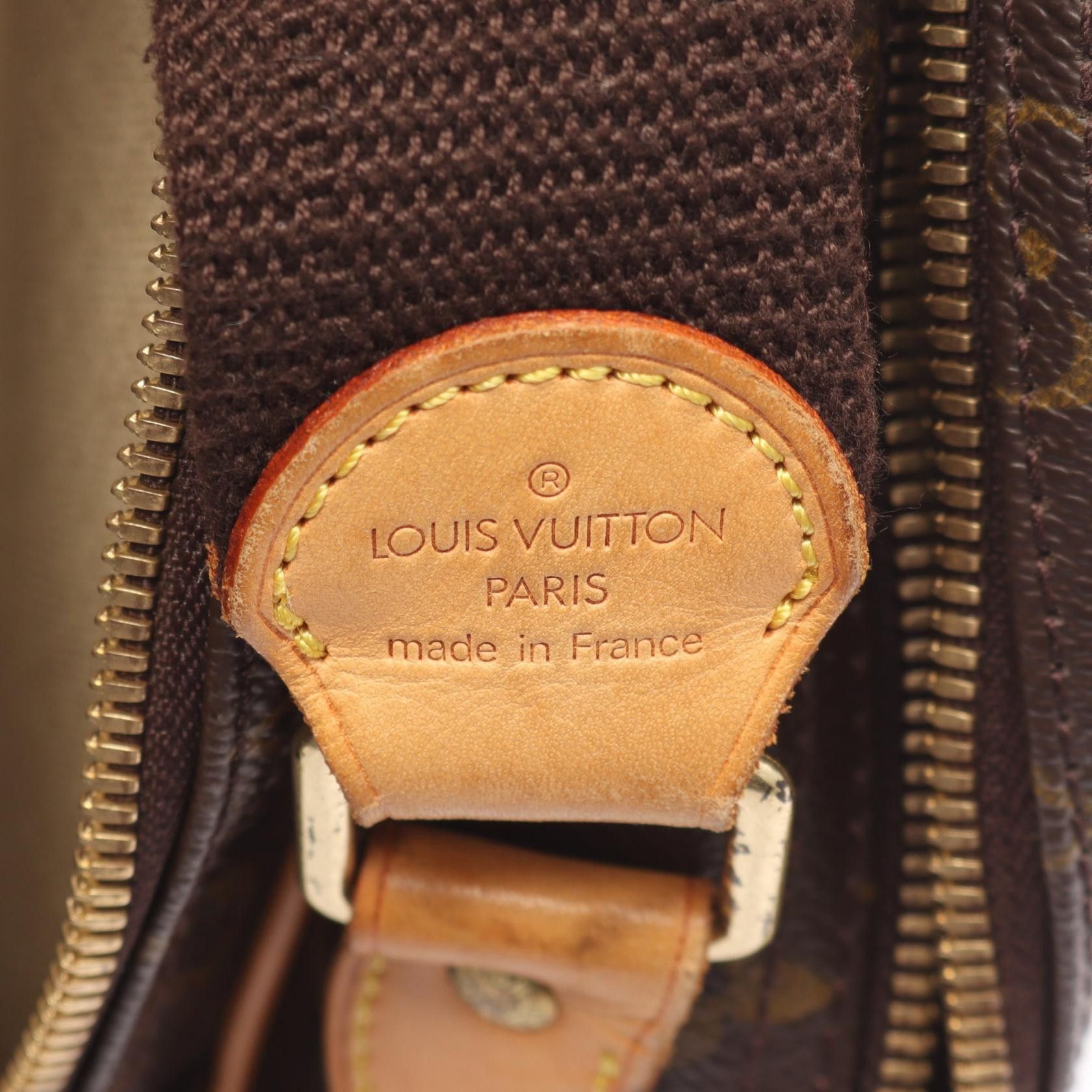 Louis Vuitton Louis Vuitton Reporter Gm Monogram Shoulder Bag Leather Brown Size ONE SIZE - 4 Thumbnail