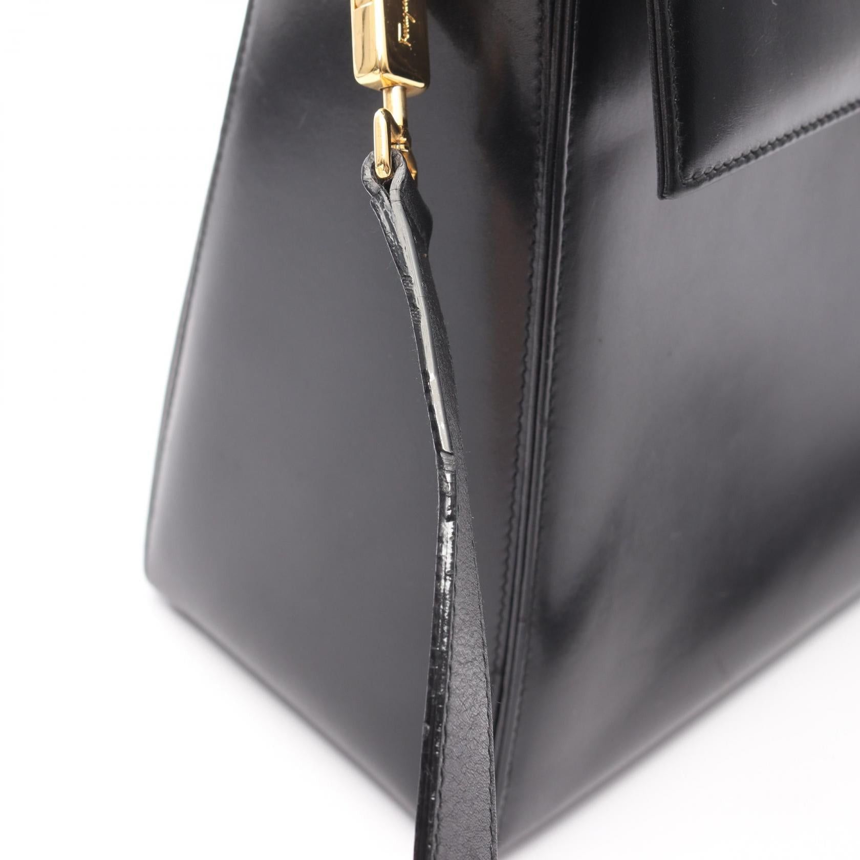 Salvatore Ferragamo Salvatore Ferragamo Gancini Handbag Leather Black Size ONE SIZE - 12 Thumbnail