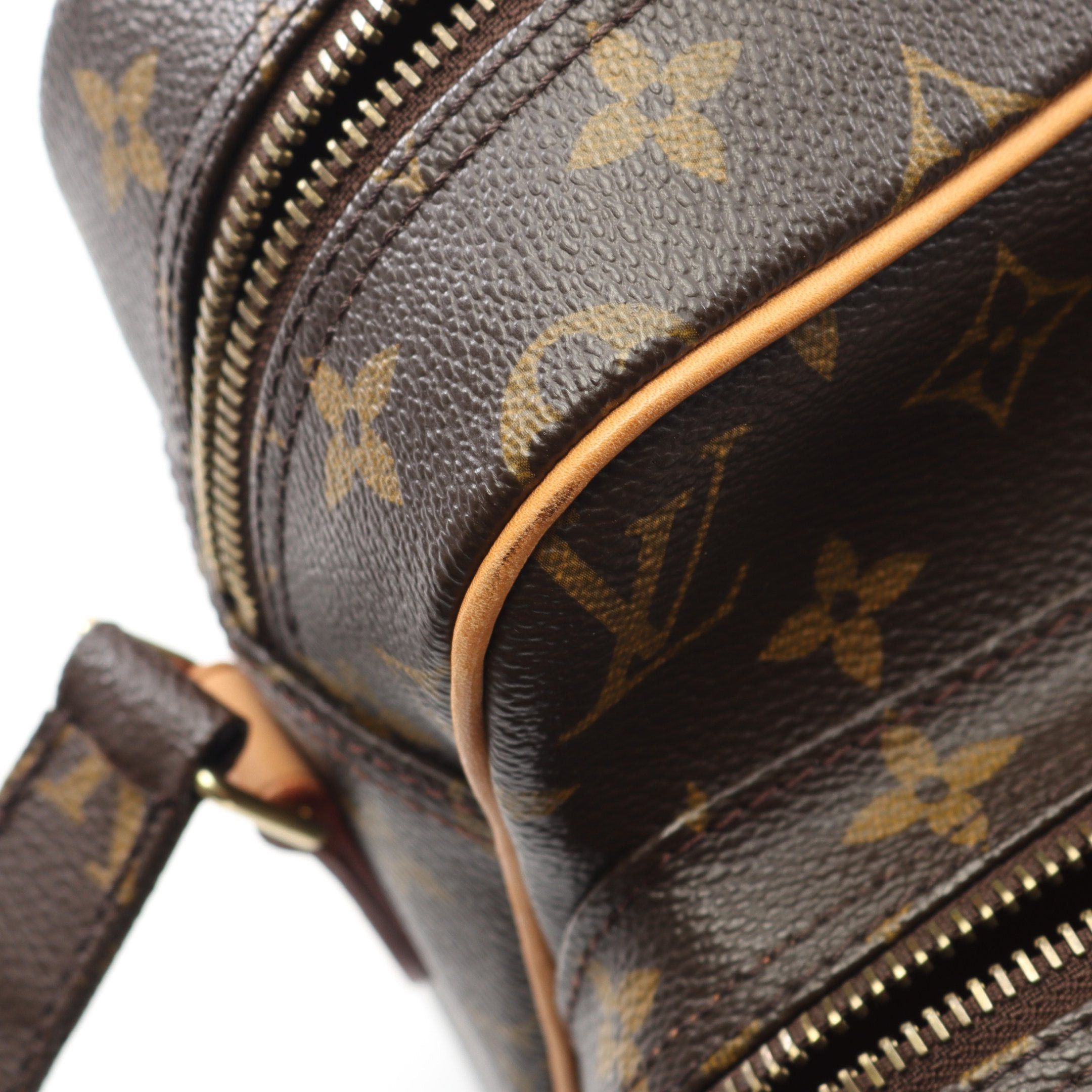 Louis Vuitton Louis Vuitton Nil Monogram Shoulder Bag Leather Brown Size ONE SIZE - 6 Thumbnail
