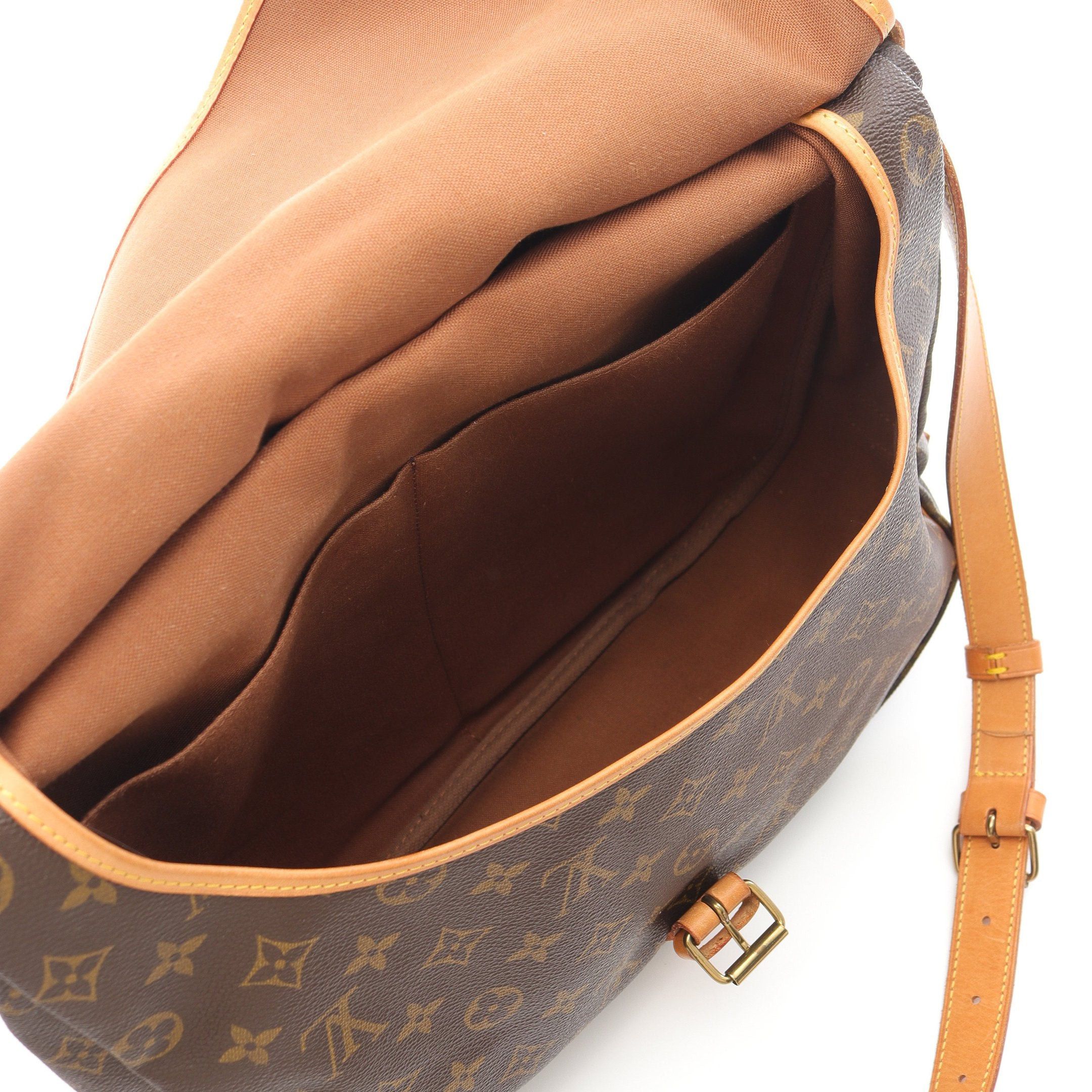 Louis Vuitton Louis Vuitton Saumur 35 Monogram Shoulder Bag Leather Brown Size ONE SIZE - 4 Thumbnail